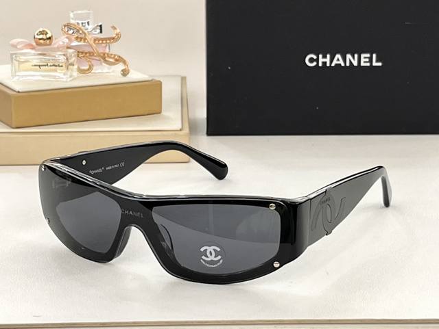 Chanel Model Ch5072 Size 140-1-140